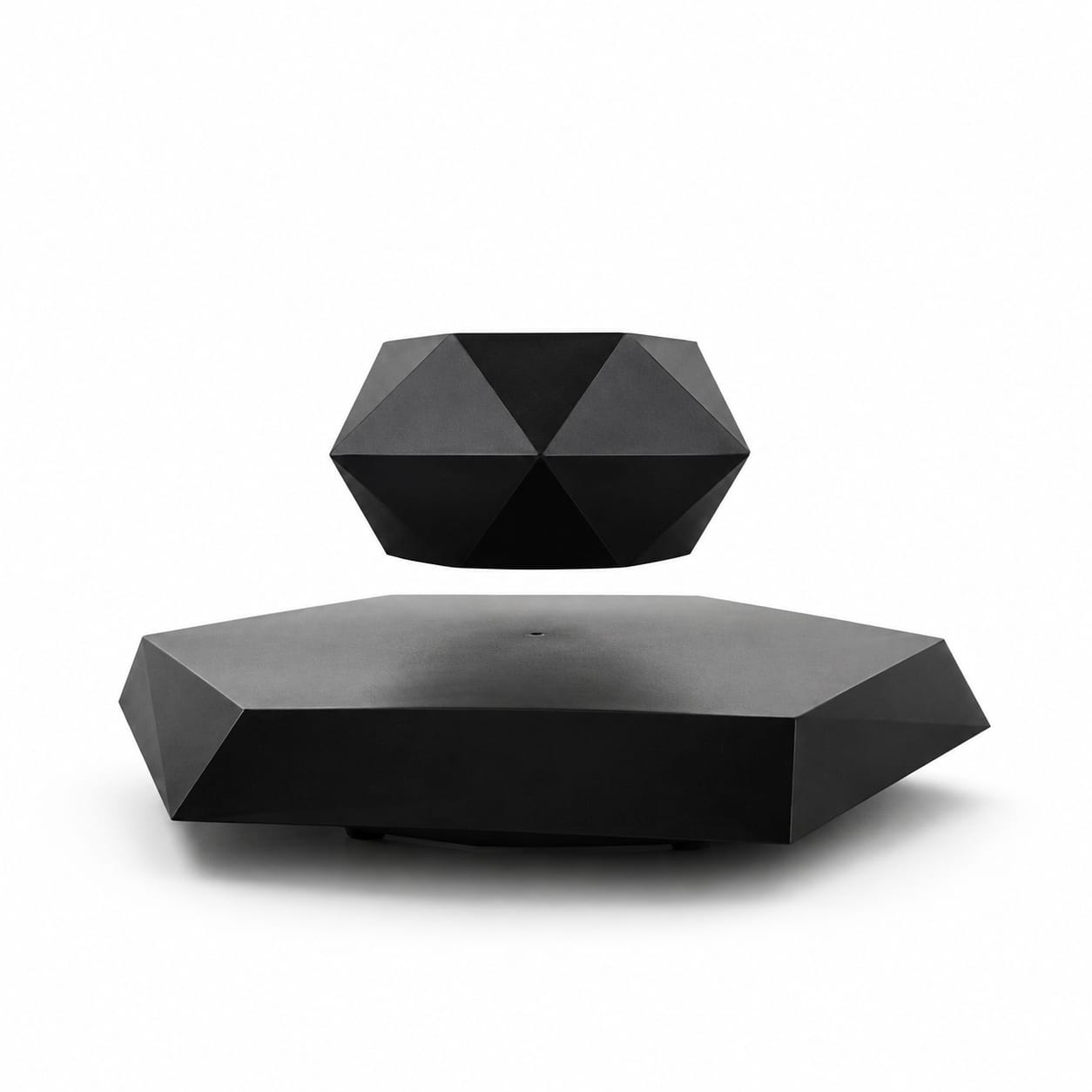 LevitaPot – Magnetic Floating Planter
